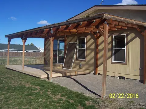 519 E Viewpoint Dr, Culver, OR 97734 photo 3