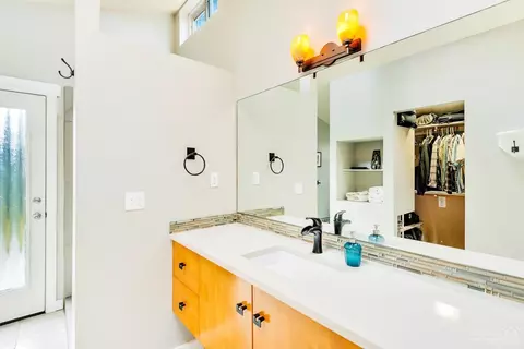 1211 NW Baltimore Ave, Bend, OR 97703 photo 19