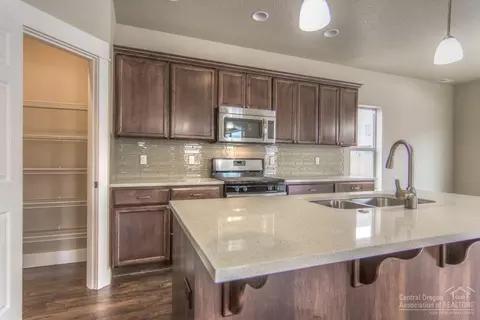 3004 NE Flagstone Ave, Bend, OR 97701 photo 15