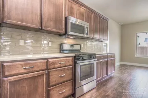 3004 NE Flagstone Ave, Bend, OR 97701 photo 14