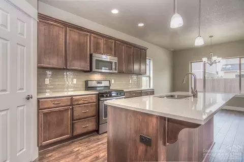 3004 NE Flagstone Ave, Bend, OR 97701 photo 12