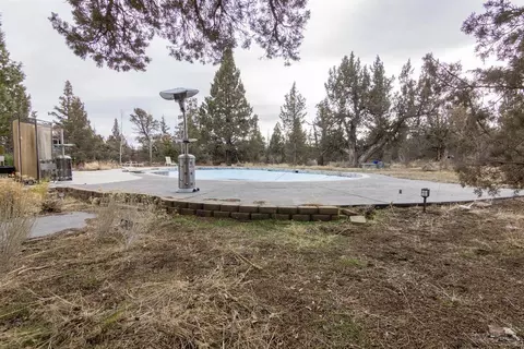 24029 Dodds, Bend, OR 97701 photo 6