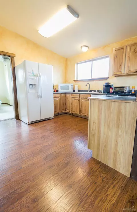 24029 Dodds, Bend, OR 97701 photo 20