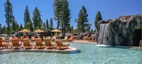 56239 Sable Rock Loop, Bend, OR 97707 photo 4