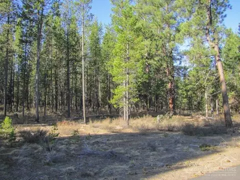 56239 Sable Rock Loop, Bend, OR 97707 photo 6