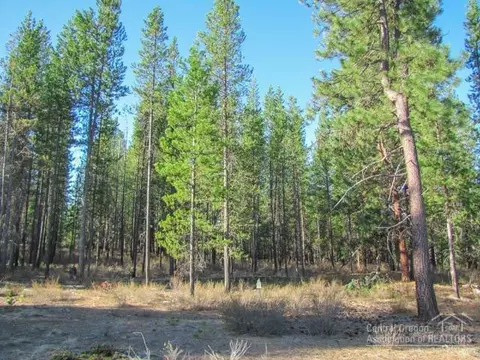 56239 Sable Rock Loop, Bend, OR 97707 photo 1