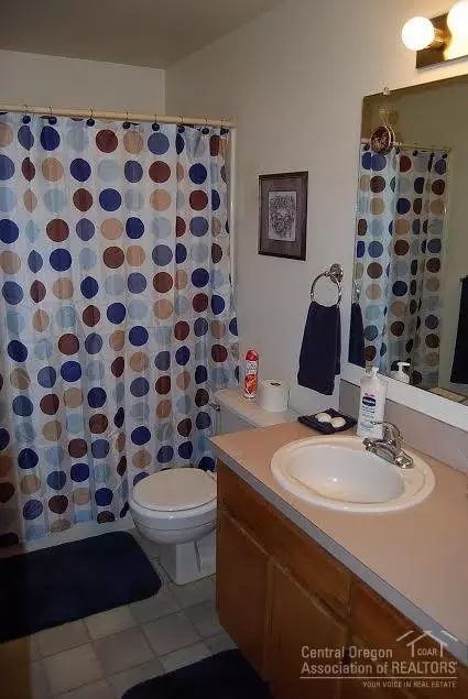 53970 Pine Grv, La Pine, OR 97739 photo 8