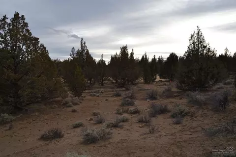 22085 Neff, Bend, OR 97701 photo 9
