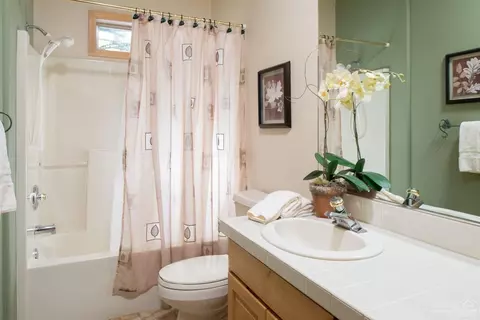 17687 Plover Ln, Sunriver, OR 97707 photo 12