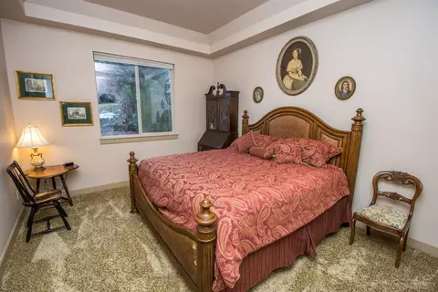 60360 Sunset View Dr, Bend, OR 97702 photo 17