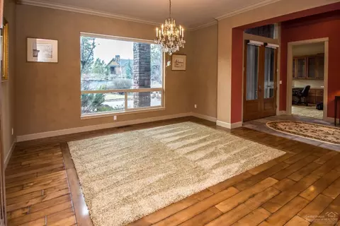 60360 Sunset View Dr, Bend, OR 97702 photo 12