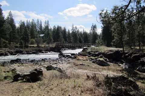 14168 Whitewater Loop, La Pine, OR 97739 photo 8