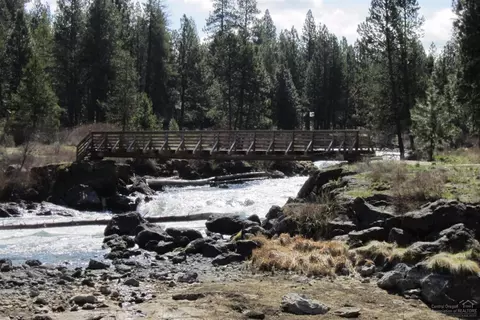 14168 Whitewater Loop, La Pine, OR 97739 photo 7