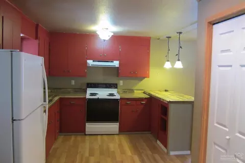 52129 Stearns Rd, La Pine, OR 97739 photo 11