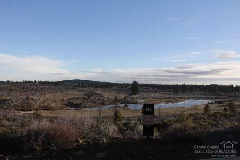 61482 Hawk Ct, Bend, OR 97702 photo 1