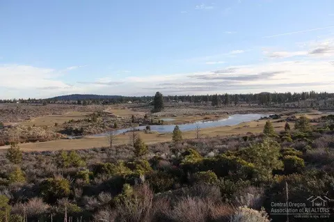 61482 Hawk Ct, Bend, OR 97702 photo 5