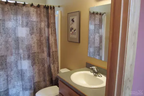 140902 Red Cone Dr, Crescent Lake, OR 97733 photo 17