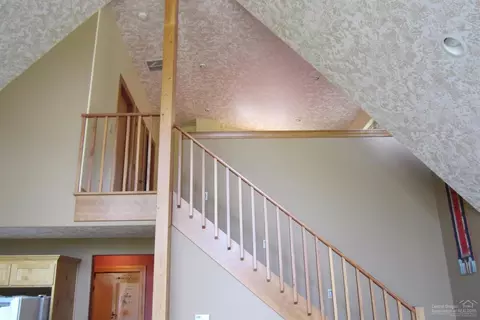 140902 Red Cone Dr, Crescent Lake, OR 97733 photo 13