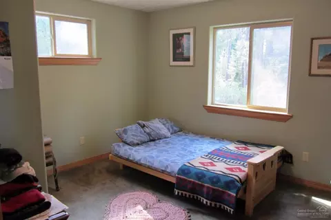 140902 Red Cone Dr, Crescent Lake, OR 97733 photo 19