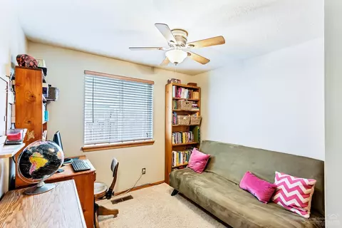 1760 NE Mark Ct, Bend, OR 97701 photo 15