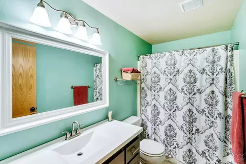1760 NE Mark Ct, Bend, OR 97701 photo 14
