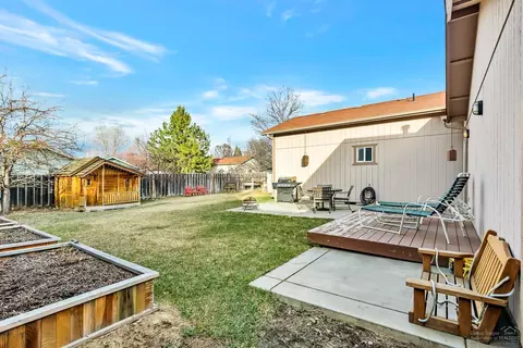 1760 NE Mark Ct, Bend, OR 97701 photo 25