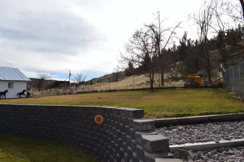 320 SE High St, Mitchell, OR 97750 photo 20