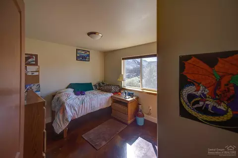 2883 NE Marea Dr, Bend, OR 97701 photo 9