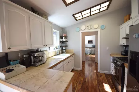 20979 Spinnaker St, Bend, OR 97701 photo 4