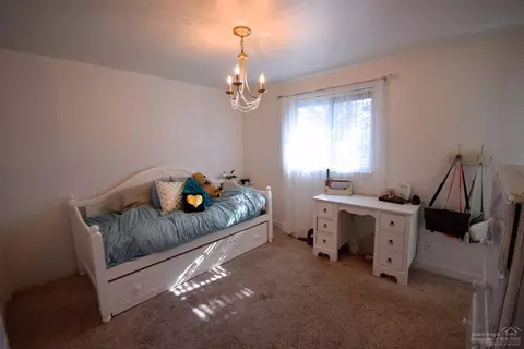 20979 Spinnaker St, Bend, OR 97701 photo 13