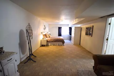 20979 Spinnaker St, Bend, OR 97701 photo 22