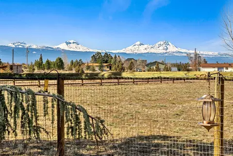 65250 94th St, Bend, OR 97703 photo 24