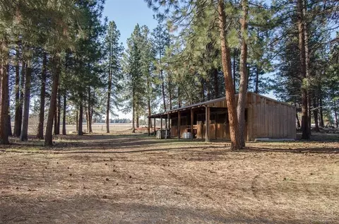 20903 Knott Rd, Bend, OR 97702 photo 5