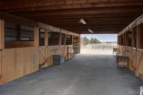 63120 Terry Dr, Bend, OR 97701 photo 22