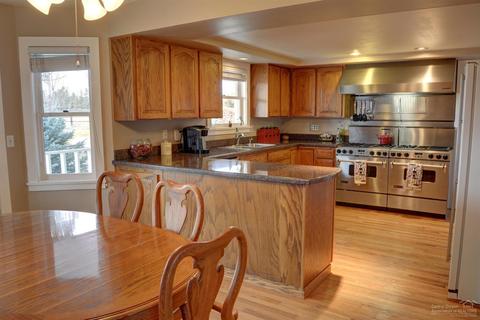 63120 Terry Dr, Bend, OR 97701 photo 7