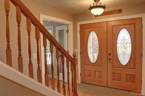 63120 Terry Dr, Bend, OR 97701 photo 4
