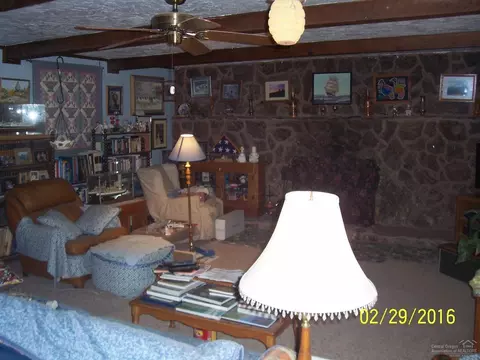 62142 Cody Jr Rd, Bend, OR 97701 photo 3
