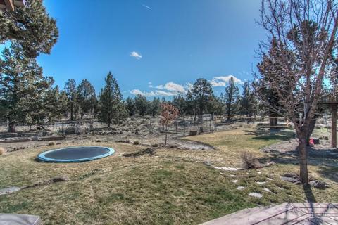21908 Dee Dr, Bend, OR 97701 photo 24