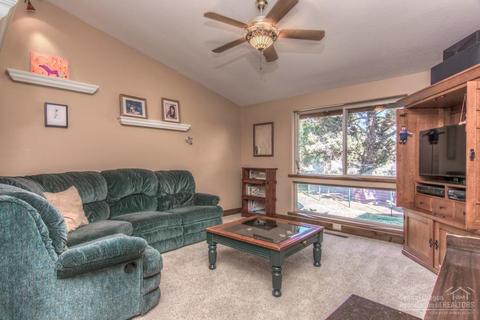 21908 Dee Dr, Bend, OR 97701 photo 14