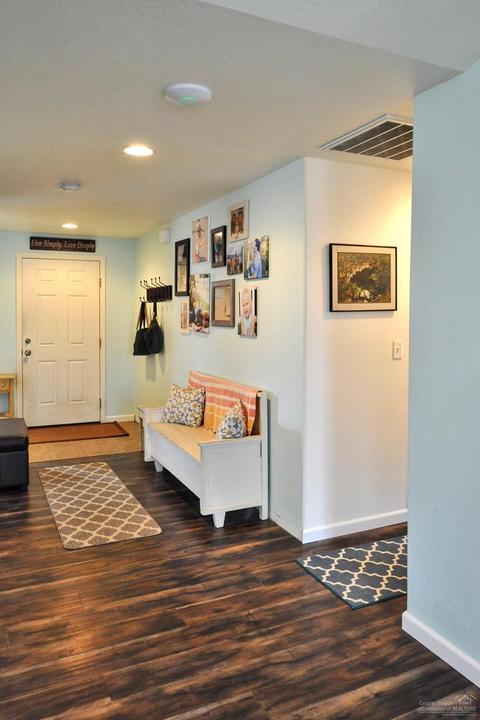 2770 NE Spring Water Pl, Bend, OR 97701 photo 9
