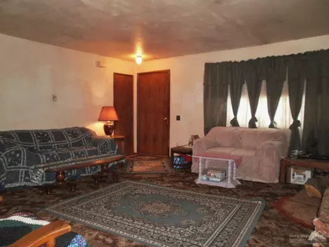 15981 Falcon Ln, La Pine, OR 97739 photo 10