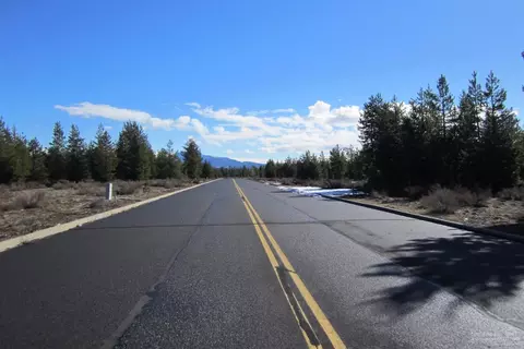 16648 Assembly Way, La Pine, OR 97739 photo 7