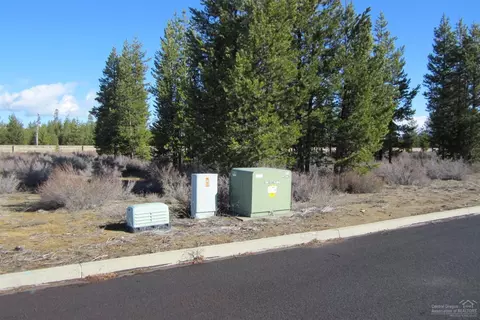 16648 Assembly Way, La Pine, OR 97739 photo 4
