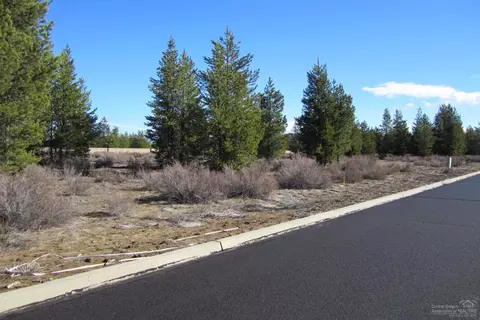 16648 Assembly Way, La Pine, OR 97739 photo 6