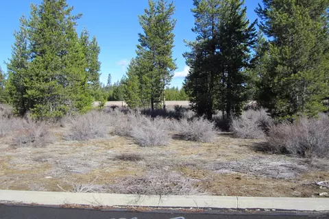 16648 Assembly Way, La Pine, OR 97739 photo 5