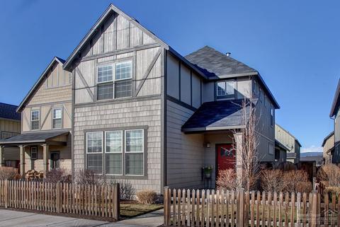 63159 Boyd Acres Rd, Bend, OR 97701 photo 2