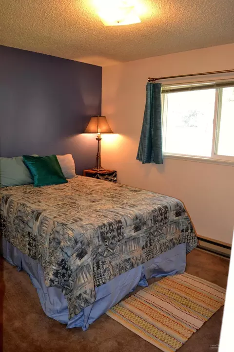 802 SE 6th St, Bend, OR 97702 photo 19