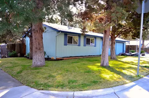 802 SE 6th St, Bend, OR 97702 photo 3