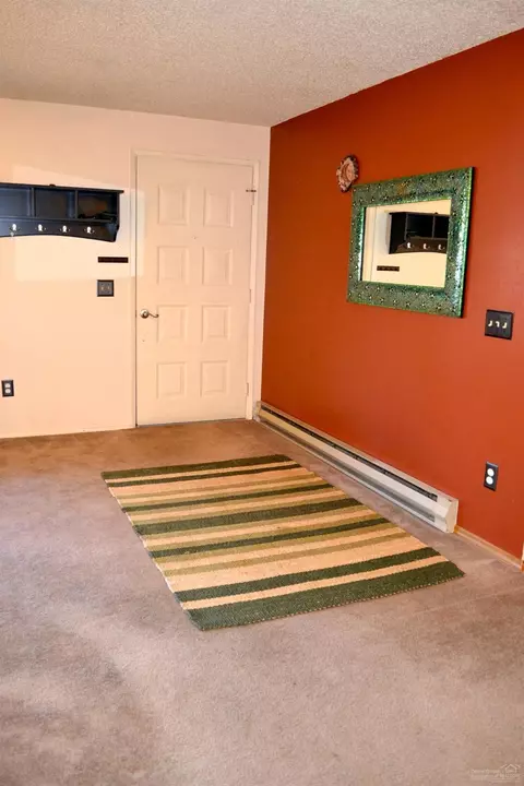 802 SE 6th St, Bend, OR 97702 photo 13