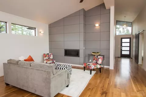 1847 NW Fields St, Bend, OR 97703 photo 5
